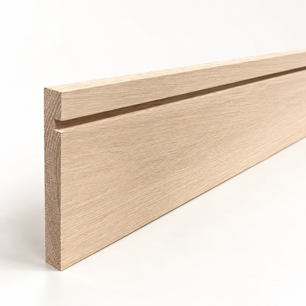 Light Wood Style Modern Skirting